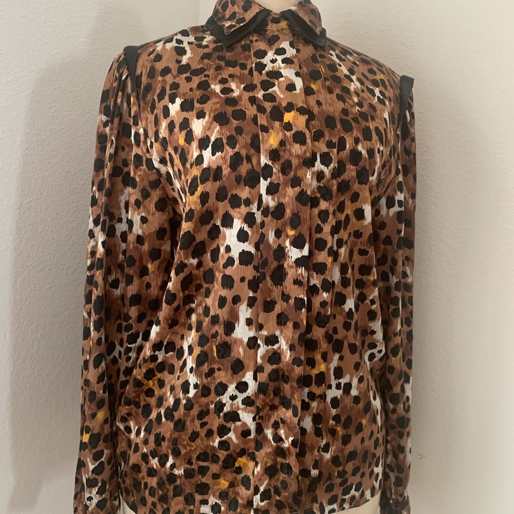 80’s VINTAGE animal print blouse